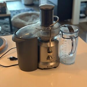Breville Stainless Steel Juice Extractor